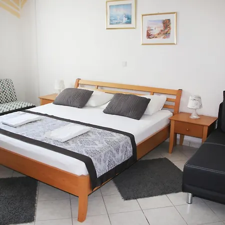 Gavric Apartment Trogir